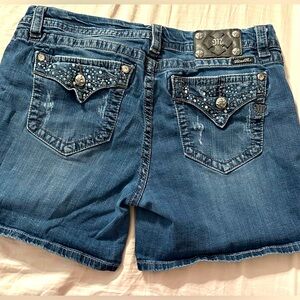 Miss Me Jean shorts size 34